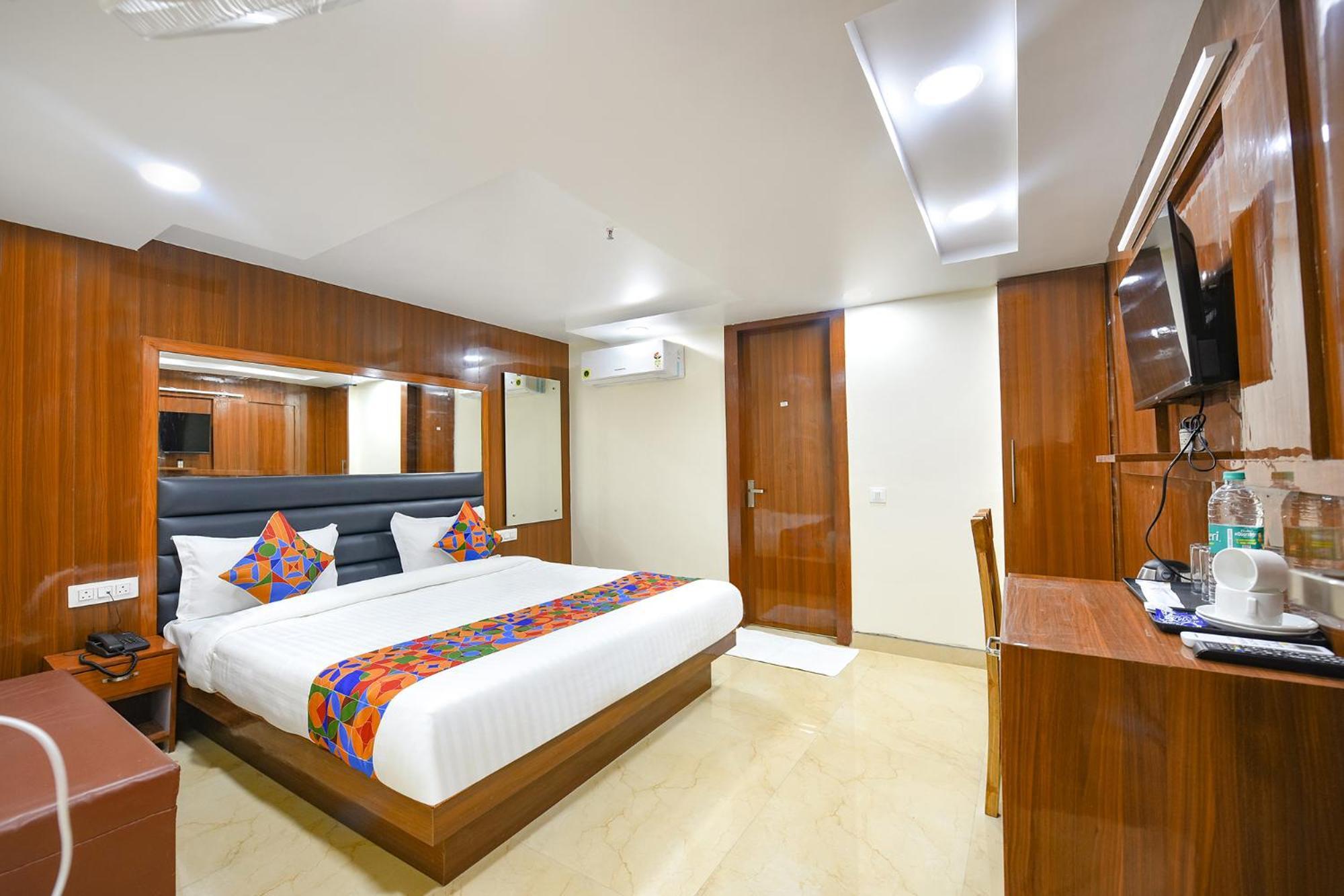 Fabhotel Mona International Ню Делхи Екстериор снимка