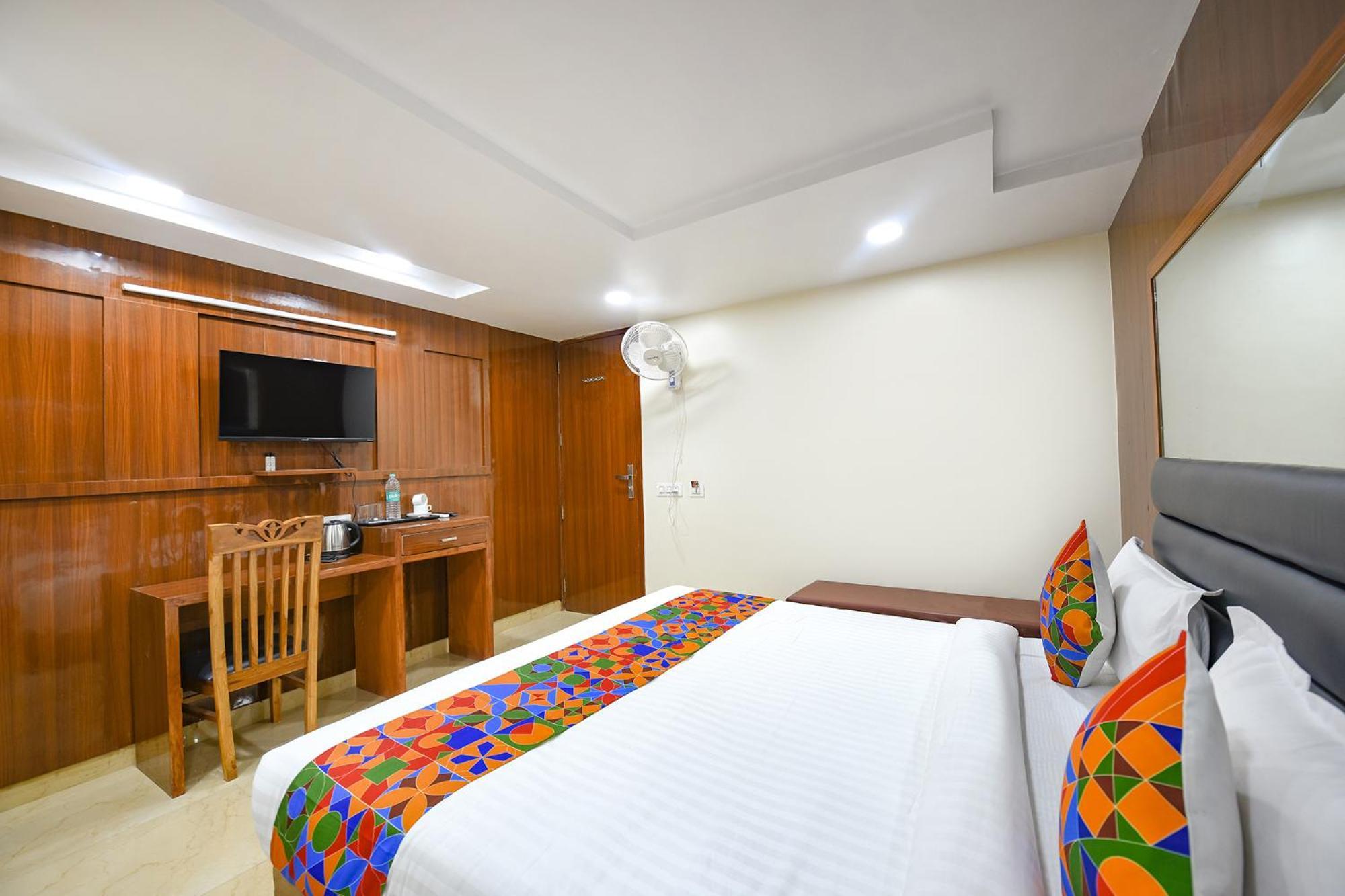 Fabhotel Mona International Ню Делхи Екстериор снимка